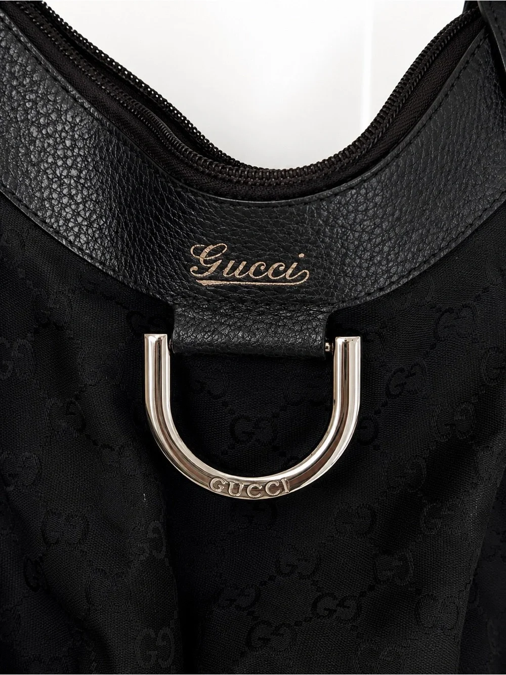 Gucci GG Abbey Shoulder Bag - Black - Picture 2 of 5